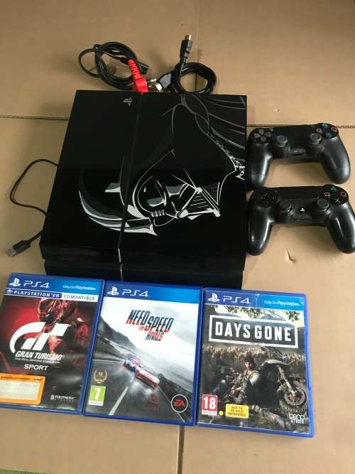 SONY PLAYSTATION 4*CUH-1216B* 1 TB HDD* 3 GAME* 2 SONY CONTROLLERS *HDMI CABLE*USB CABLE